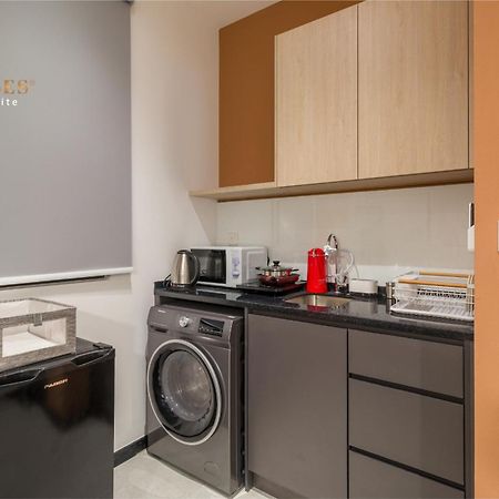 Neu Suites Signature Suites, Klcc Куала-Лумпур Экстерьер фото
