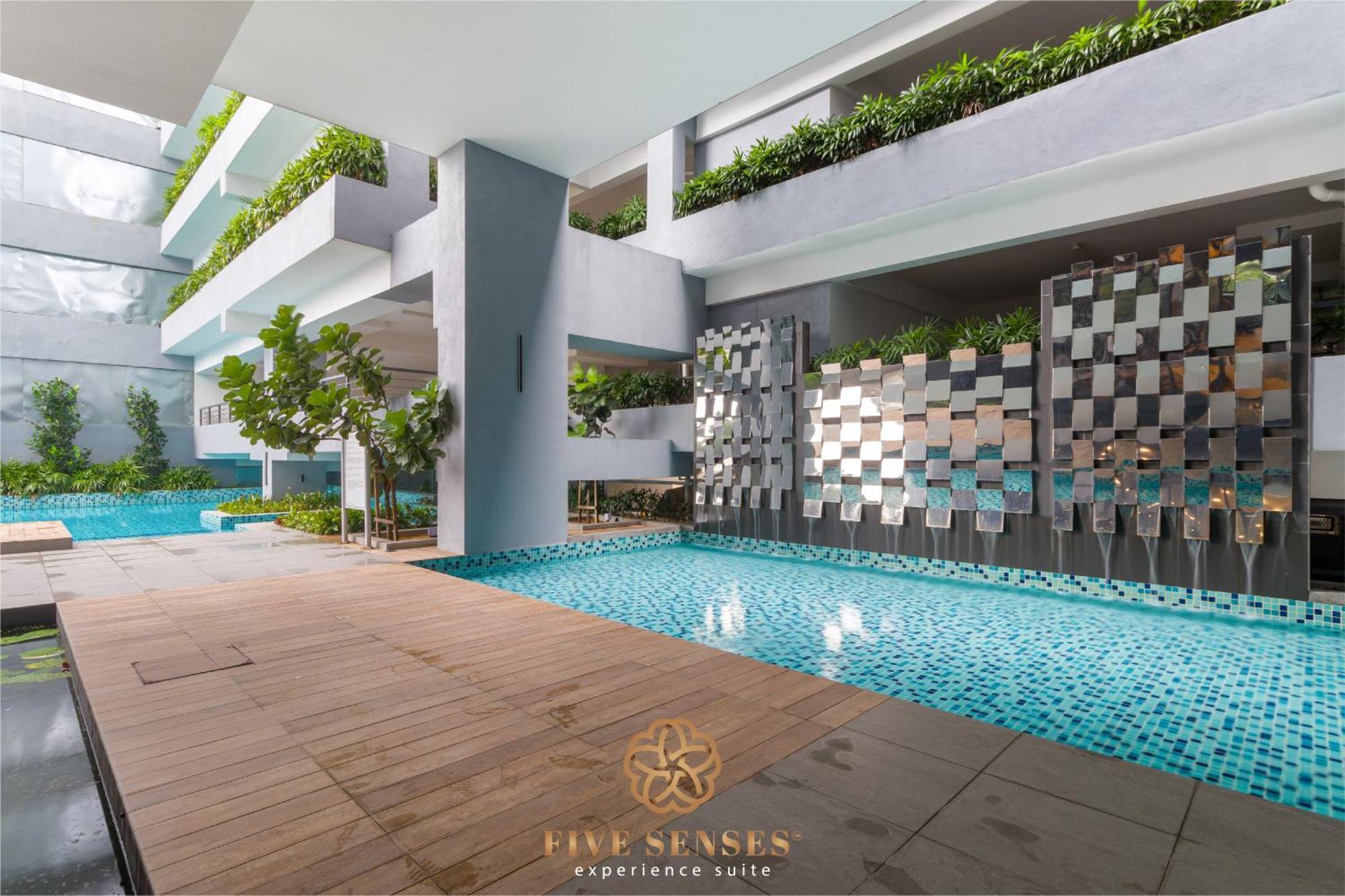 Neu Suites Signature Suites, Klcc Куала-Лумпур Экстерьер фото